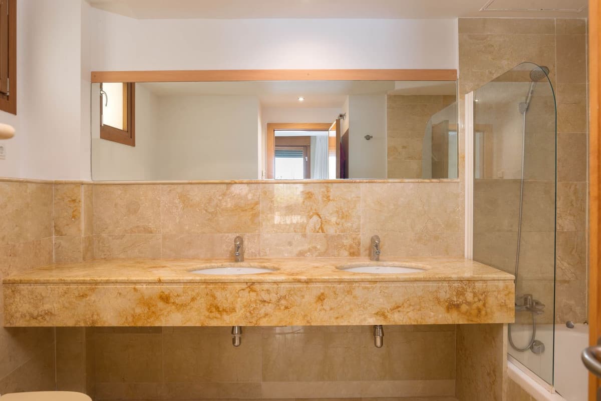 Ground Floor Apartment in Altos de los Monteros — photo 9 of 10