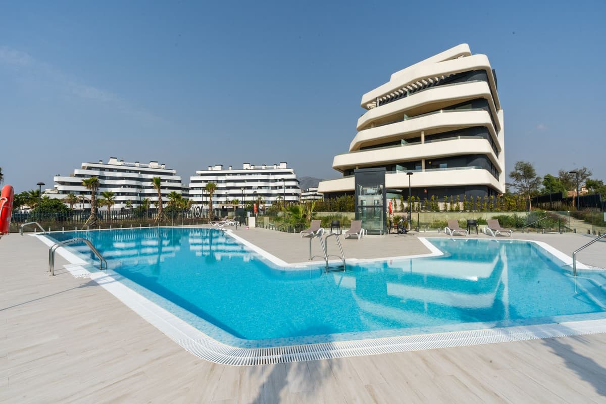 Middle Floor Apartment in Torremolinos — photo 1 of 10