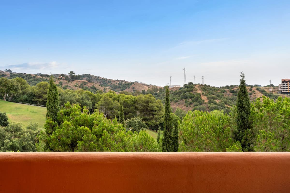 Ground Floor Apartment in Elviria — photo 6 of 10