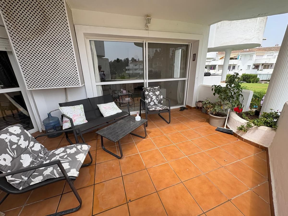 Middle Floor Apartment in Mijas Golf — photo 8 of 10