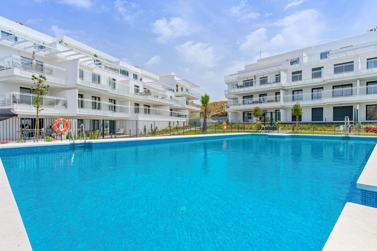 Middle Floor Apartment in La Cala de Mijas — photo 1 of 10