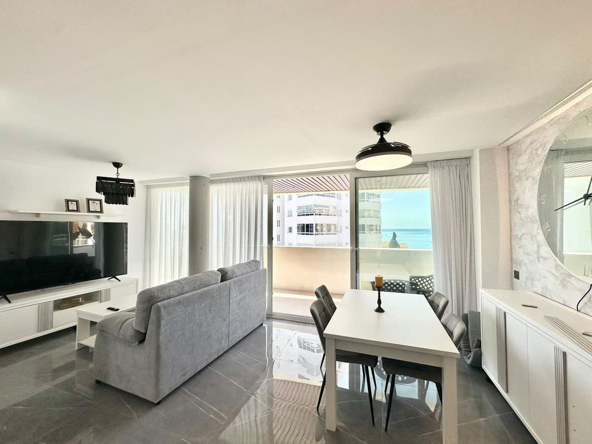 Middle Floor Apartment in Benalmadena Costa — photo 5 of 10