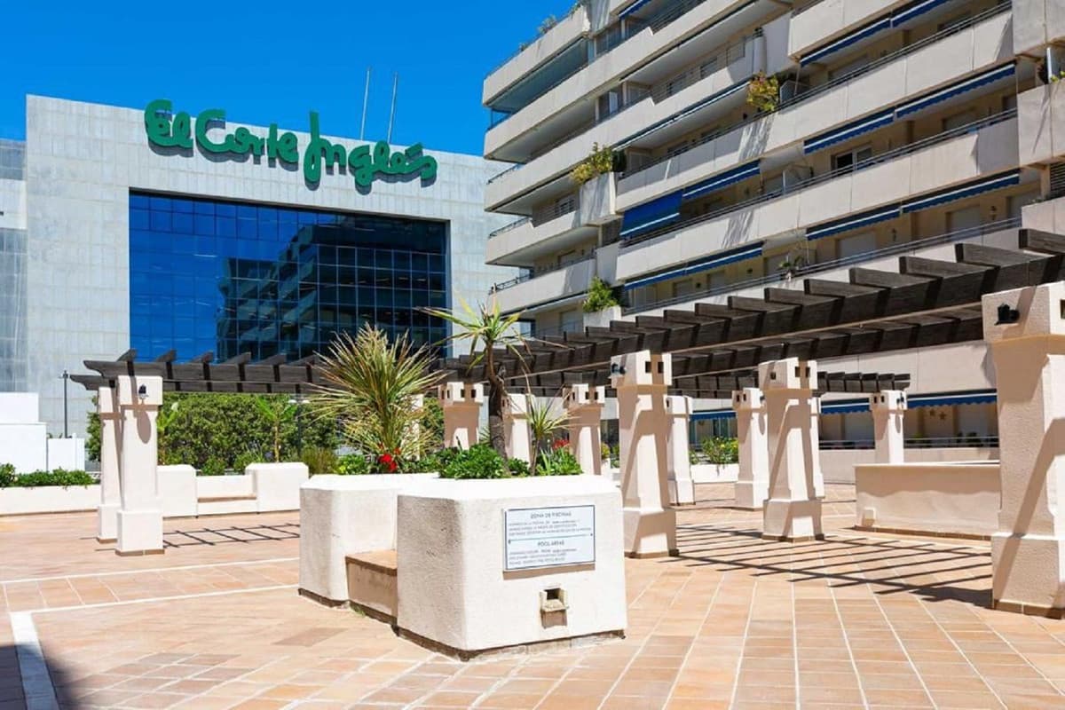 Middle Floor Apartment in Puerto Banús — photo 4 of 6