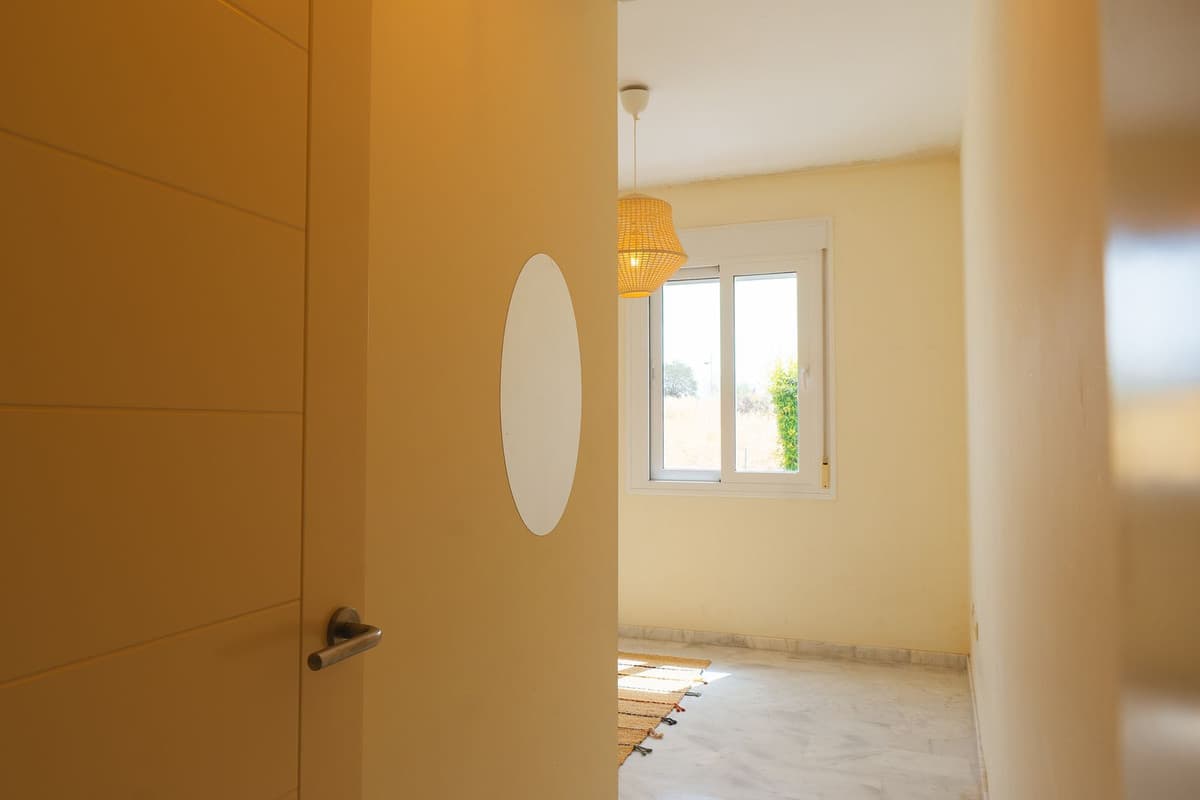 Middle Floor Apartment in Estepona — photo 10 of 10