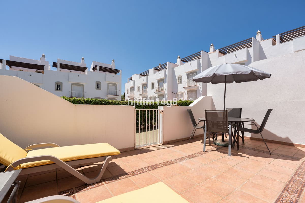 Townhouse in Nueva Andalucía — photo 4 of 10