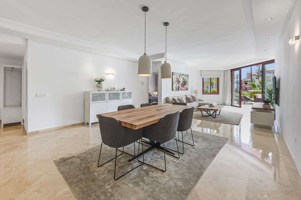 Ground Floor Apartment in Estepona — photo 6 of 10