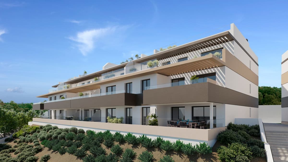Top Floor Apartment in Estepona — photo 7 of 9