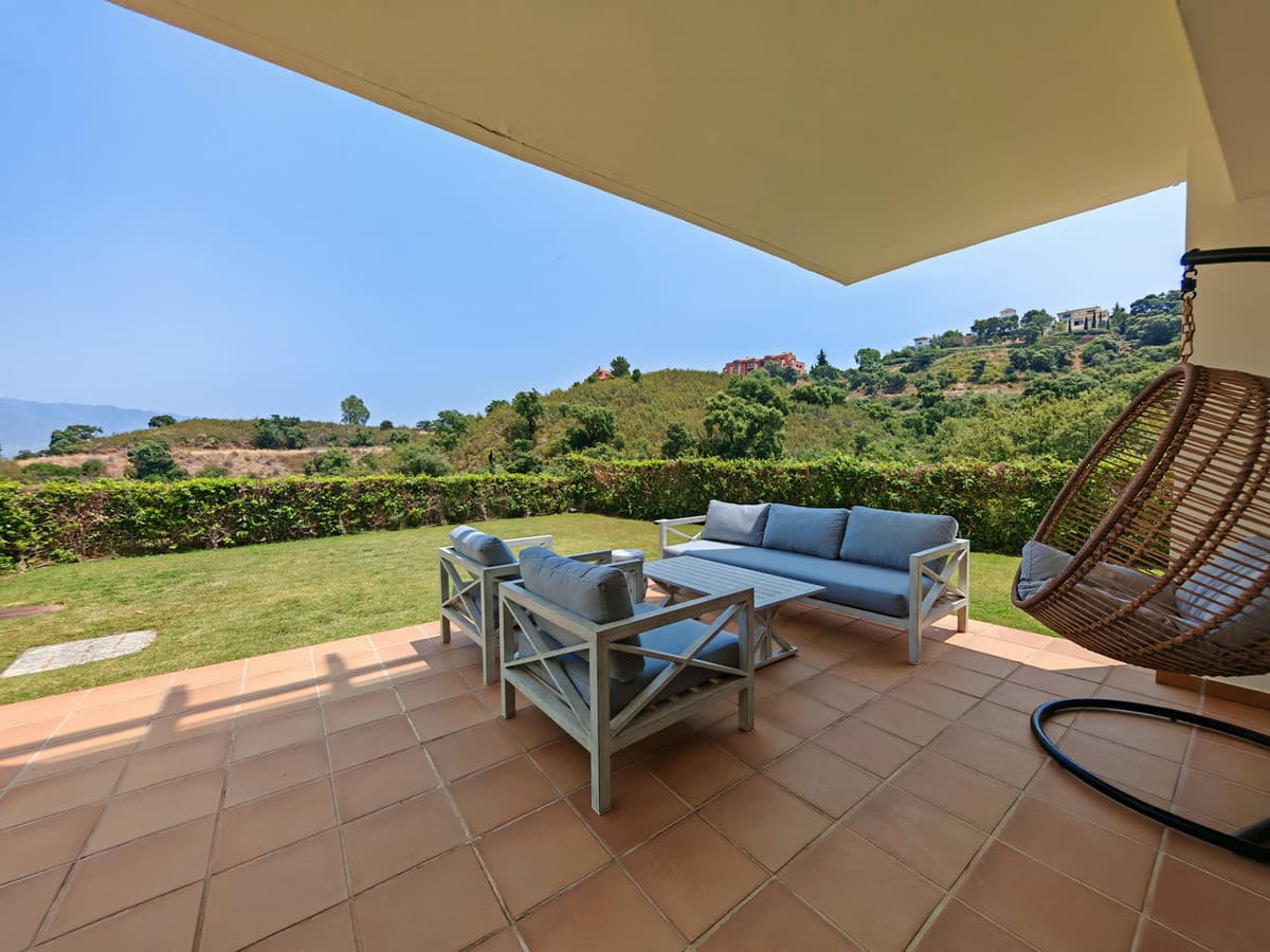 Ground Floor Apartment in La Mairena — photo 2 of 10