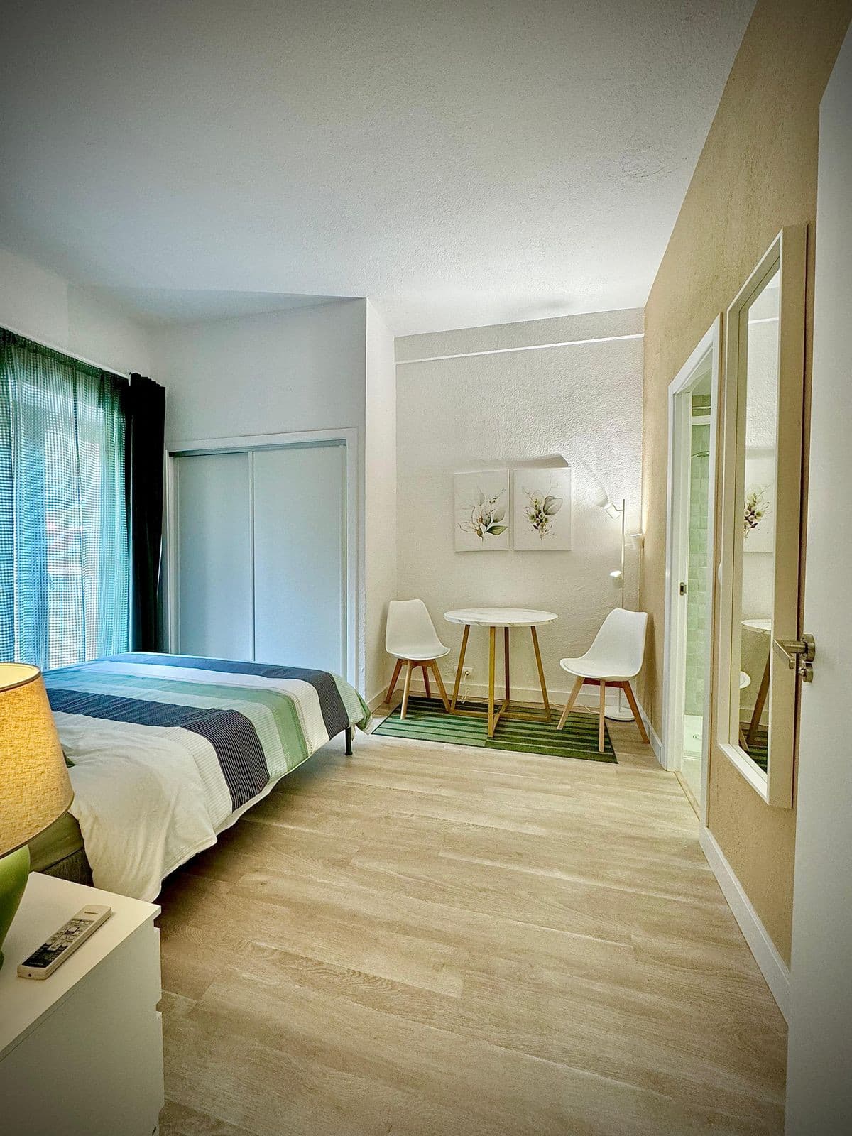 Middle Floor Apartment in Calahonda — photo 10 of 10
