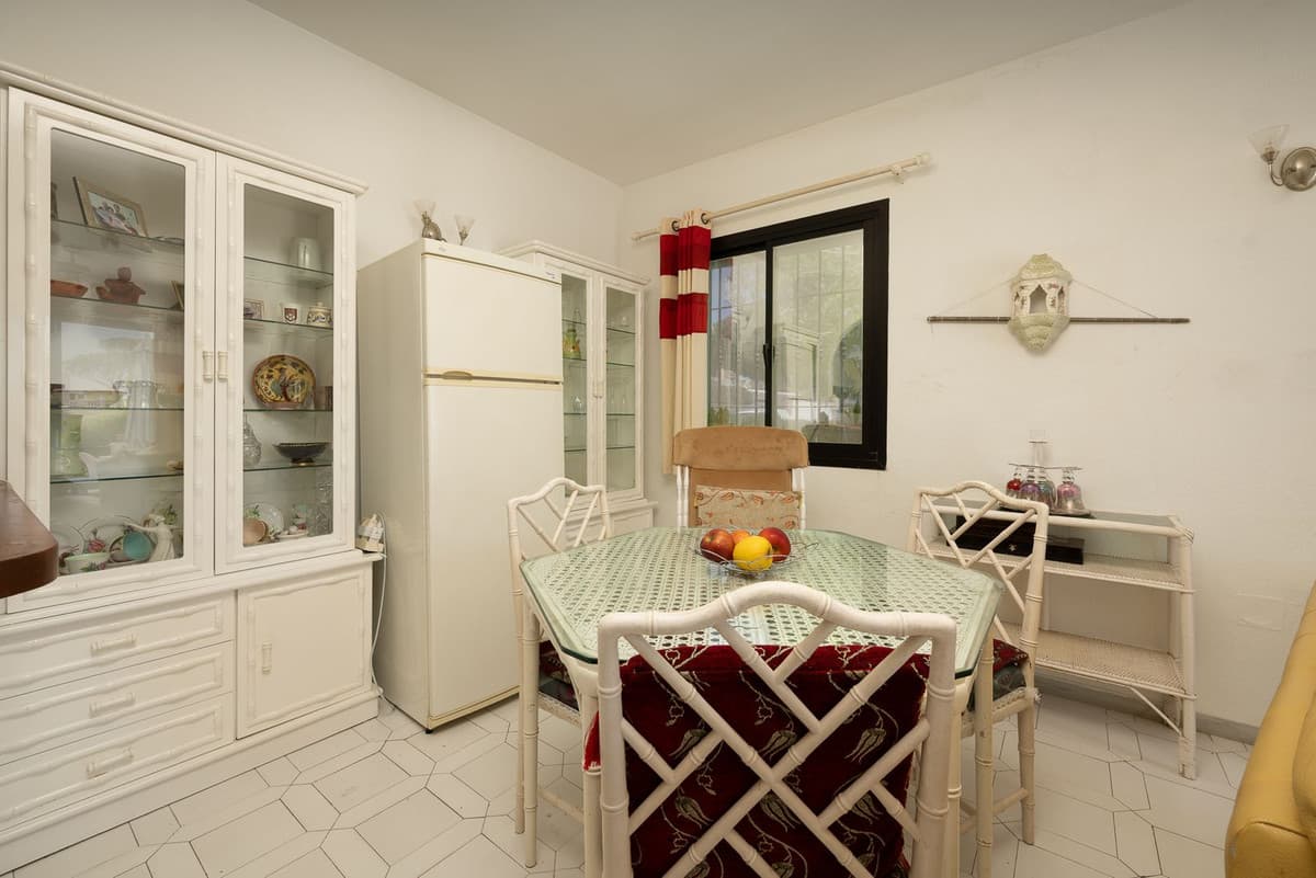 Townhouse in Calahonda — photo 2 of 10