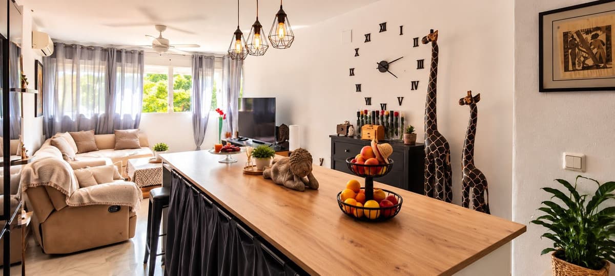 Middle Floor Apartment in Estepona — photo 6 of 10