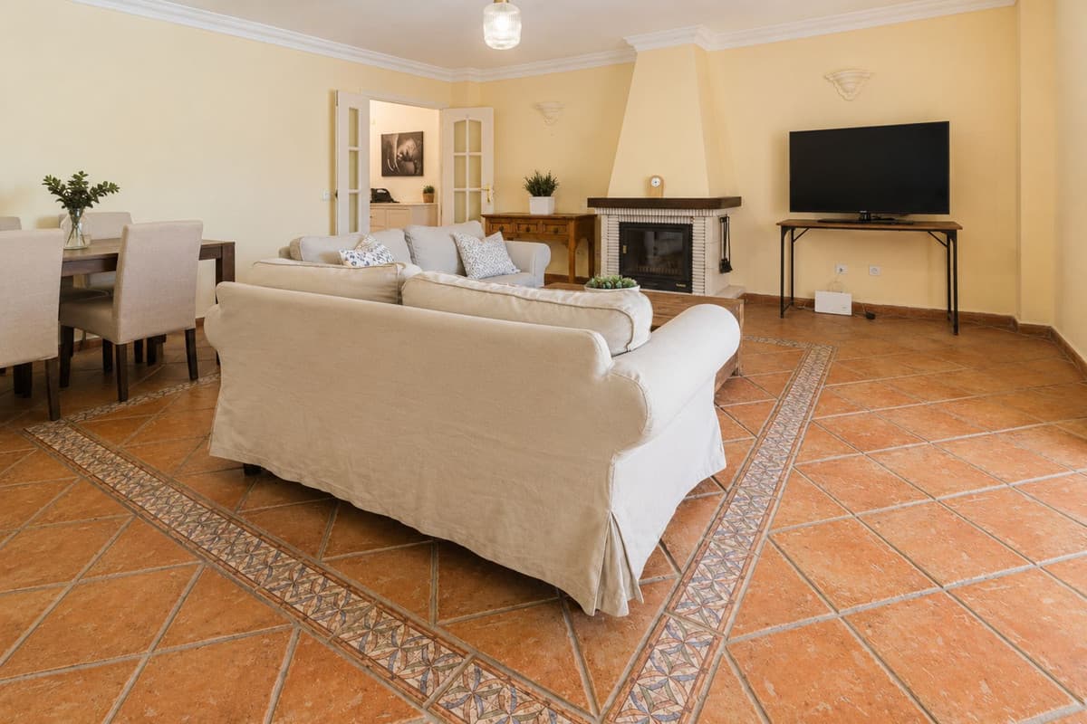Townhouse in La Alcaidesa — photo 5 of 10