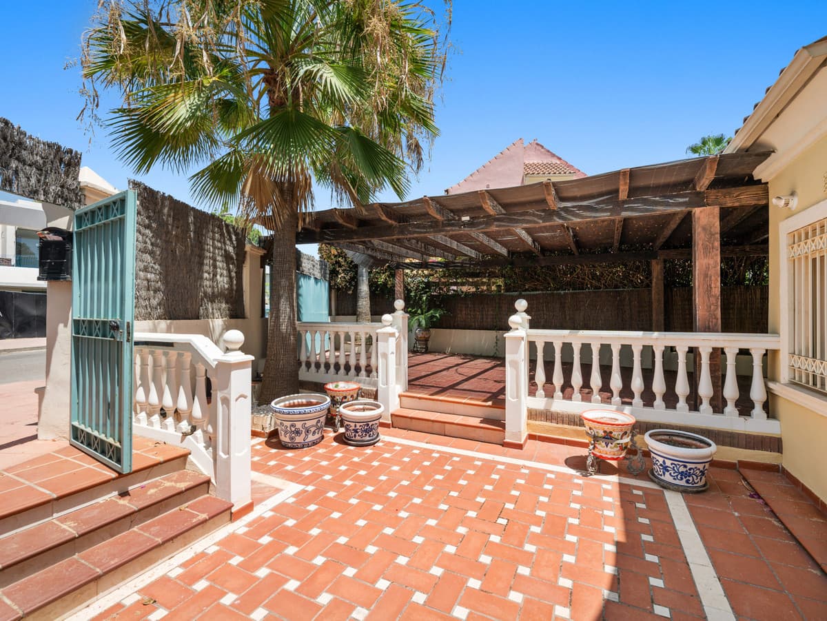 Detached Villa in Cortijo Blanco — photo 7 of 10