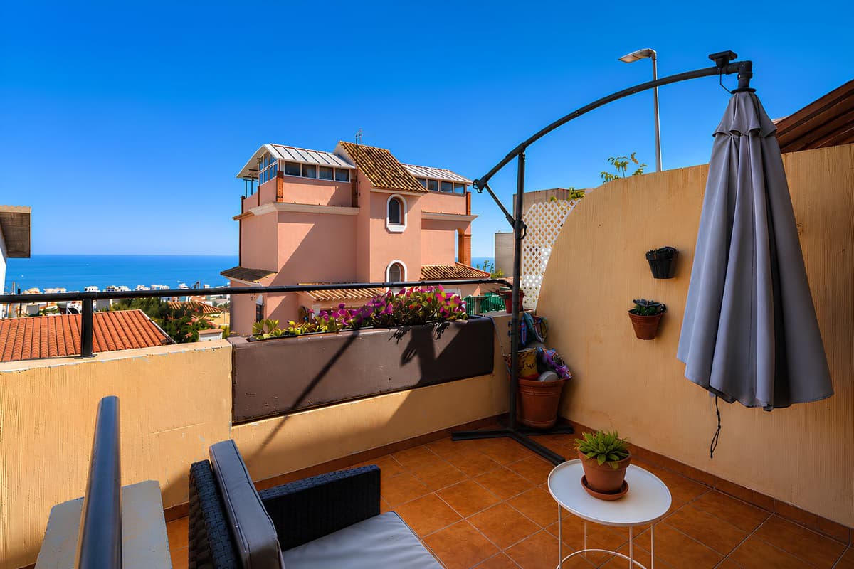 Townhouse in Benalmadena — photo 1 of 10