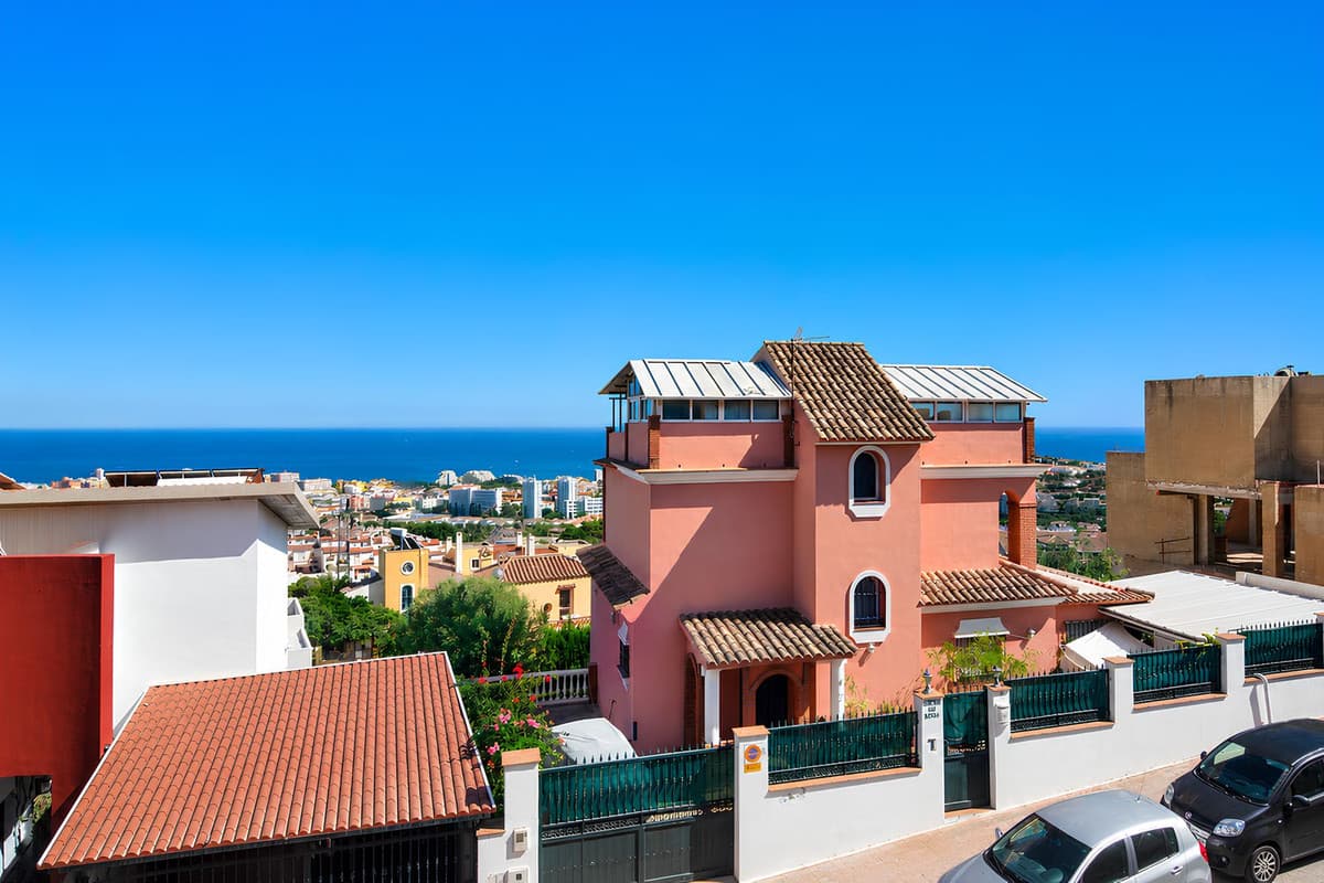 Townhouse in Benalmadena — photo 2 of 10