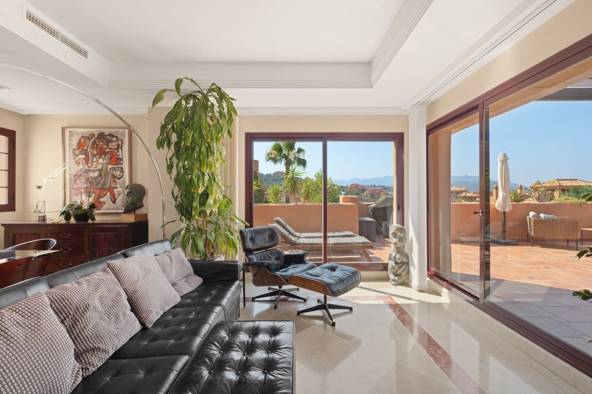 Penthouse in La Mairena — photo 6 of 10