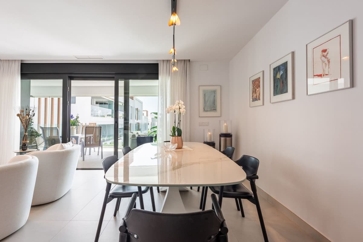Middle Floor Apartment in Bel Air — photo 6 of 10