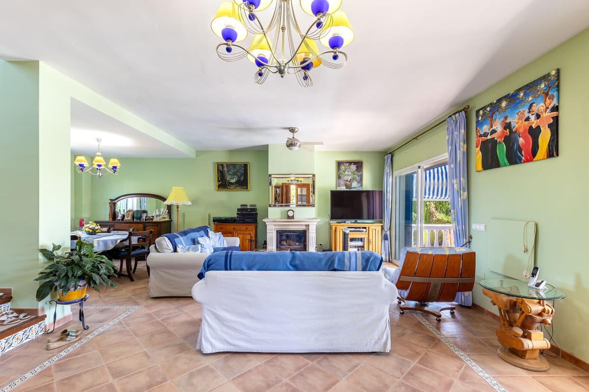 Detached Villa in Coín — photo 8 of 10