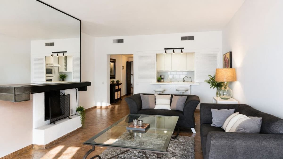 Duplex in Reserva de Marbella — photo 3 of 10