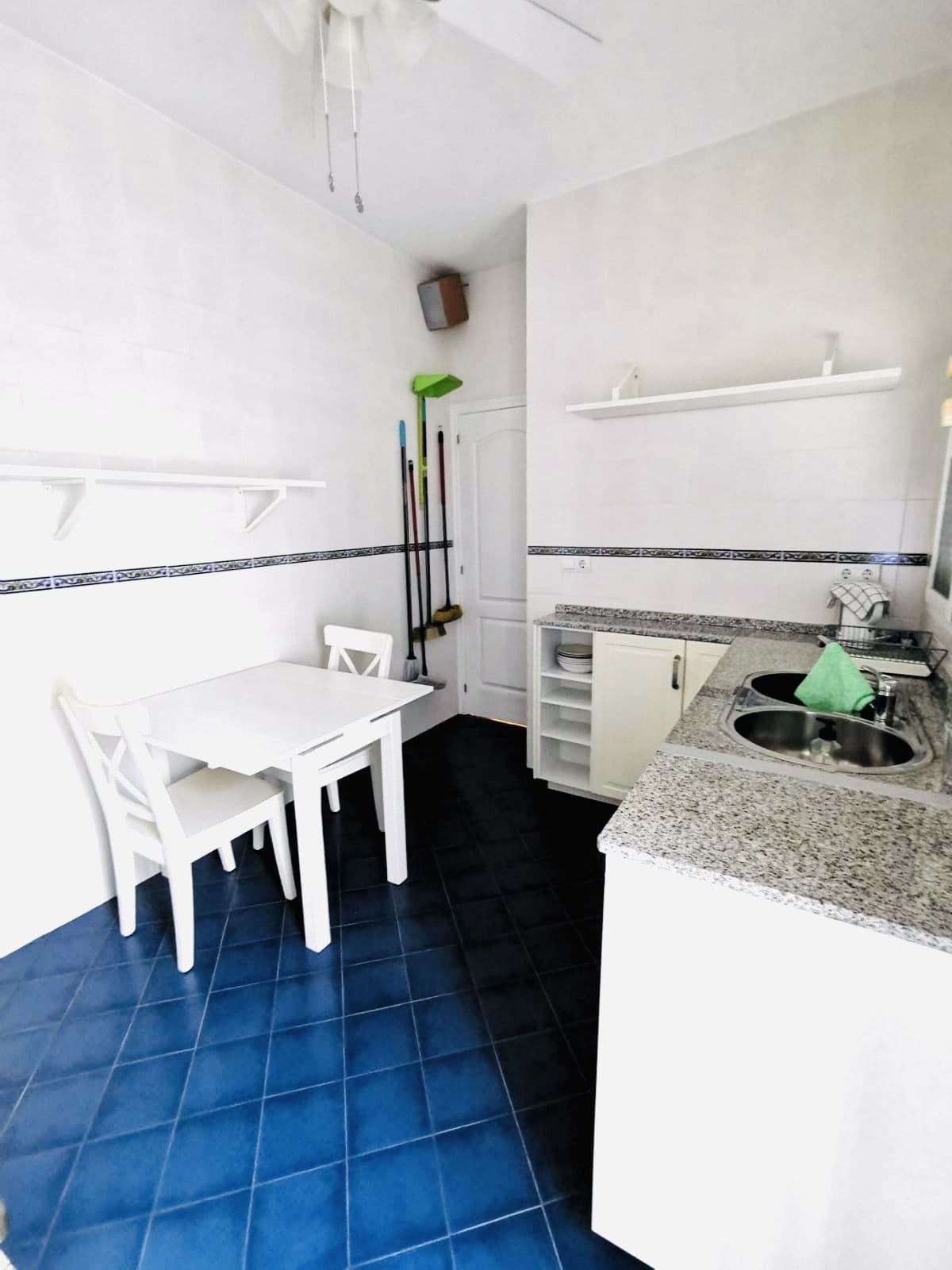 Townhouse in Málaga Centro — photo 4 of 9