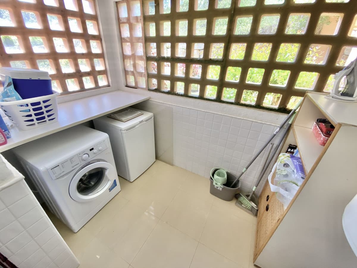 Ground Floor Apartment in Elviria — photo 10 of 10
