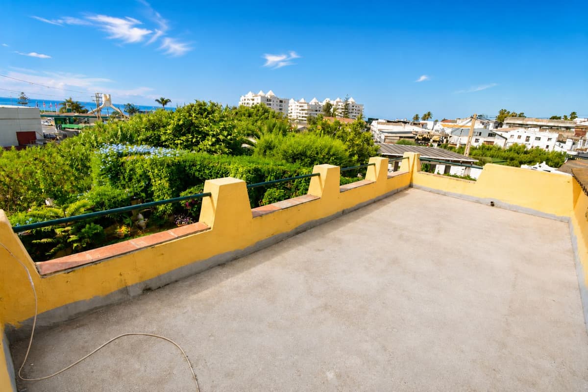Detached Villa in Marbella — photo 5 of 10