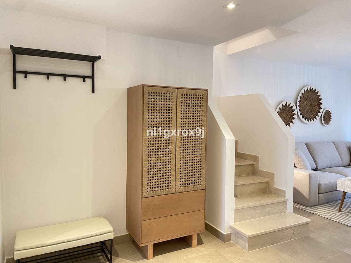 Townhouse in Estepona — photo 9 of 10