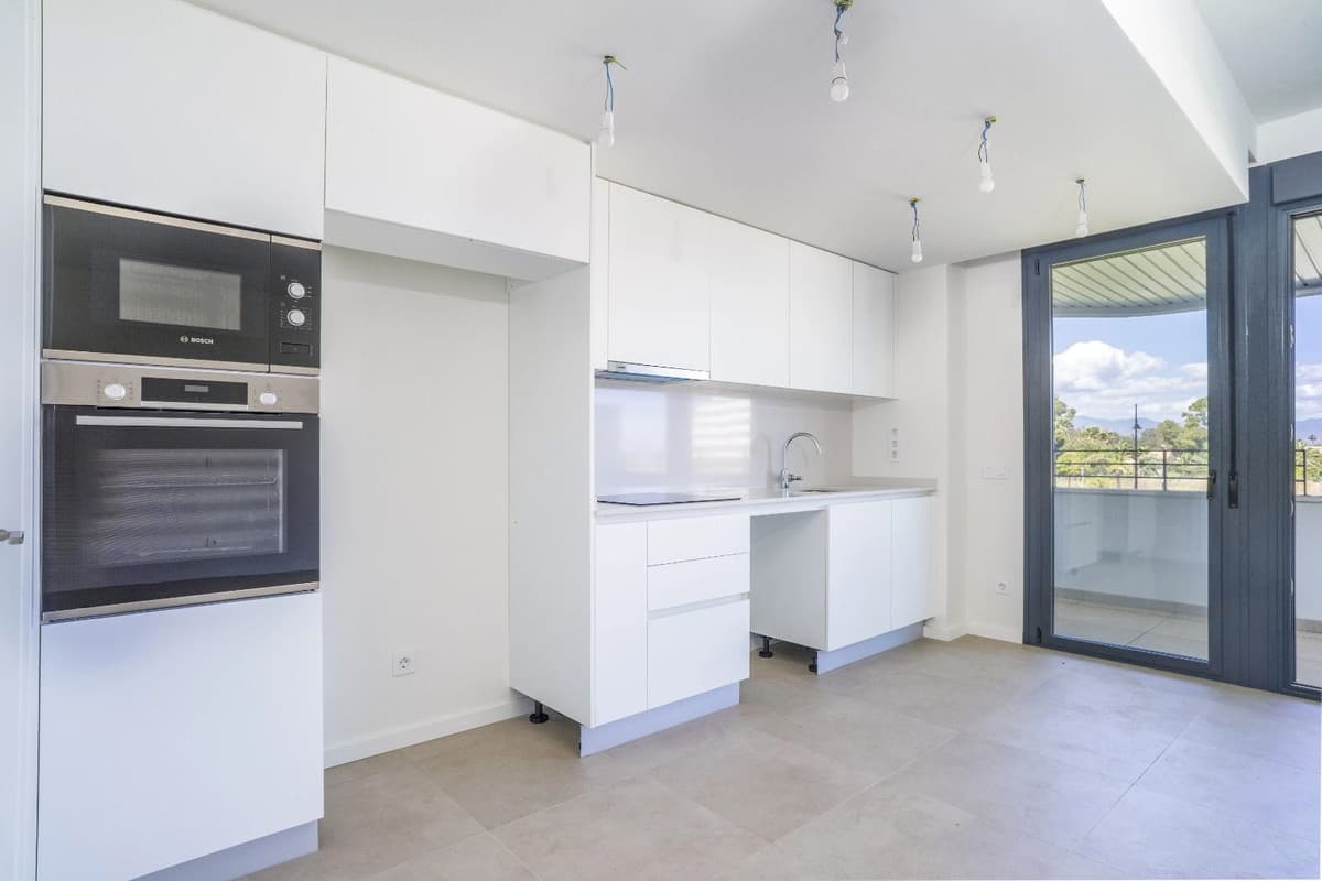 Middle Floor Apartment in Torremolinos — photo 5 of 10