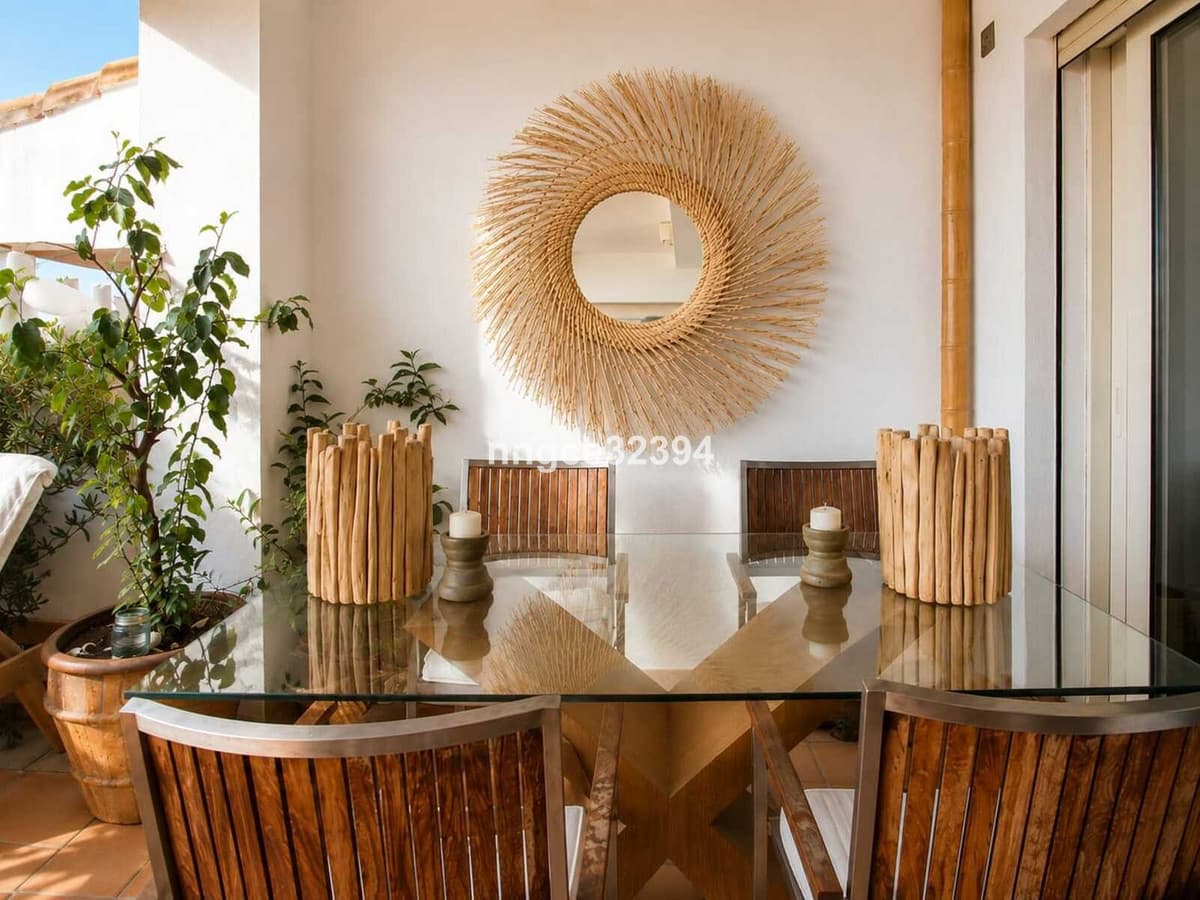 Middle Floor Apartment in Sierra Blanca — photo 6 of 10