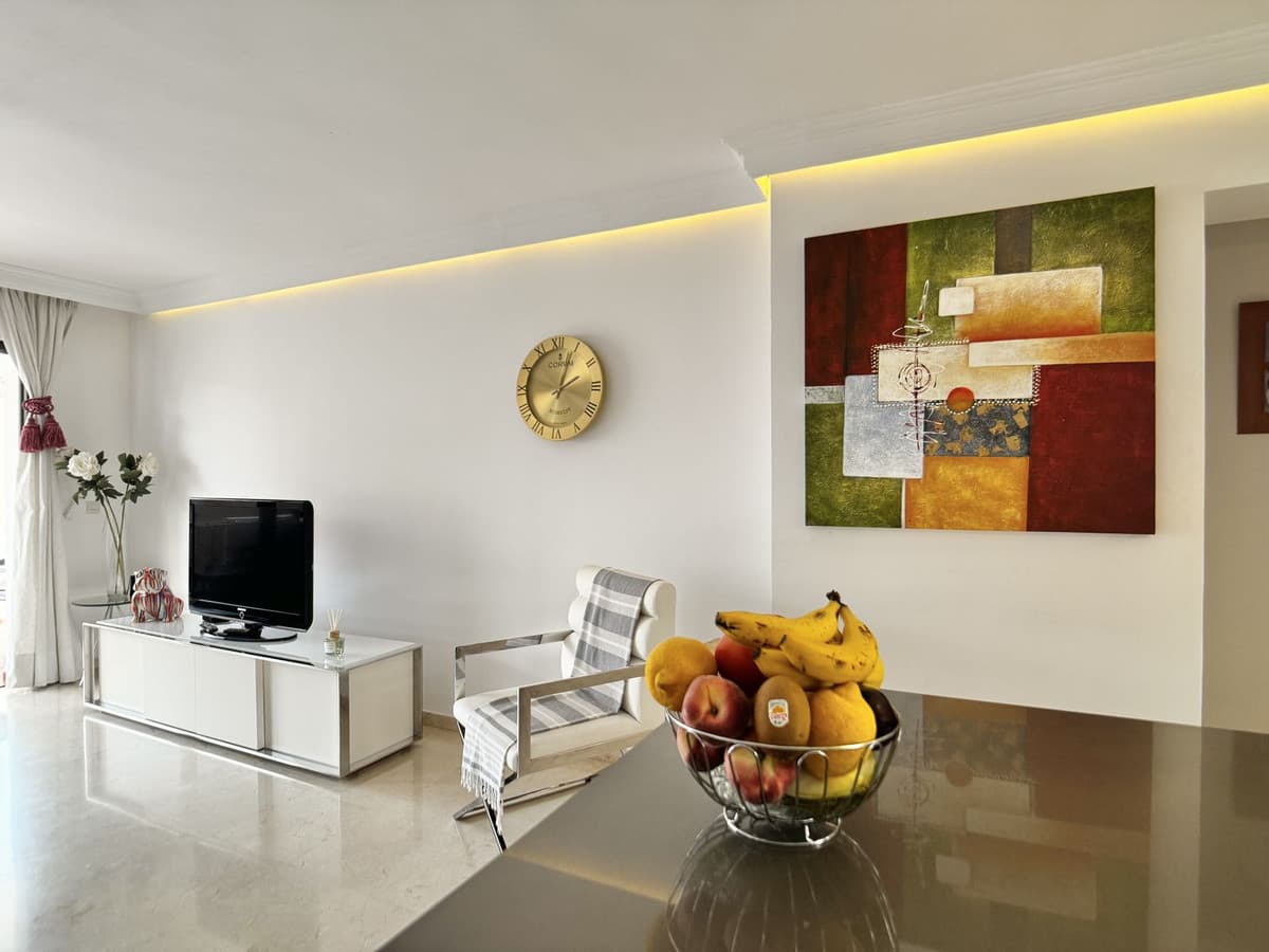 Middle Floor Apartment in Nueva Andalucía — photo 9 of 10