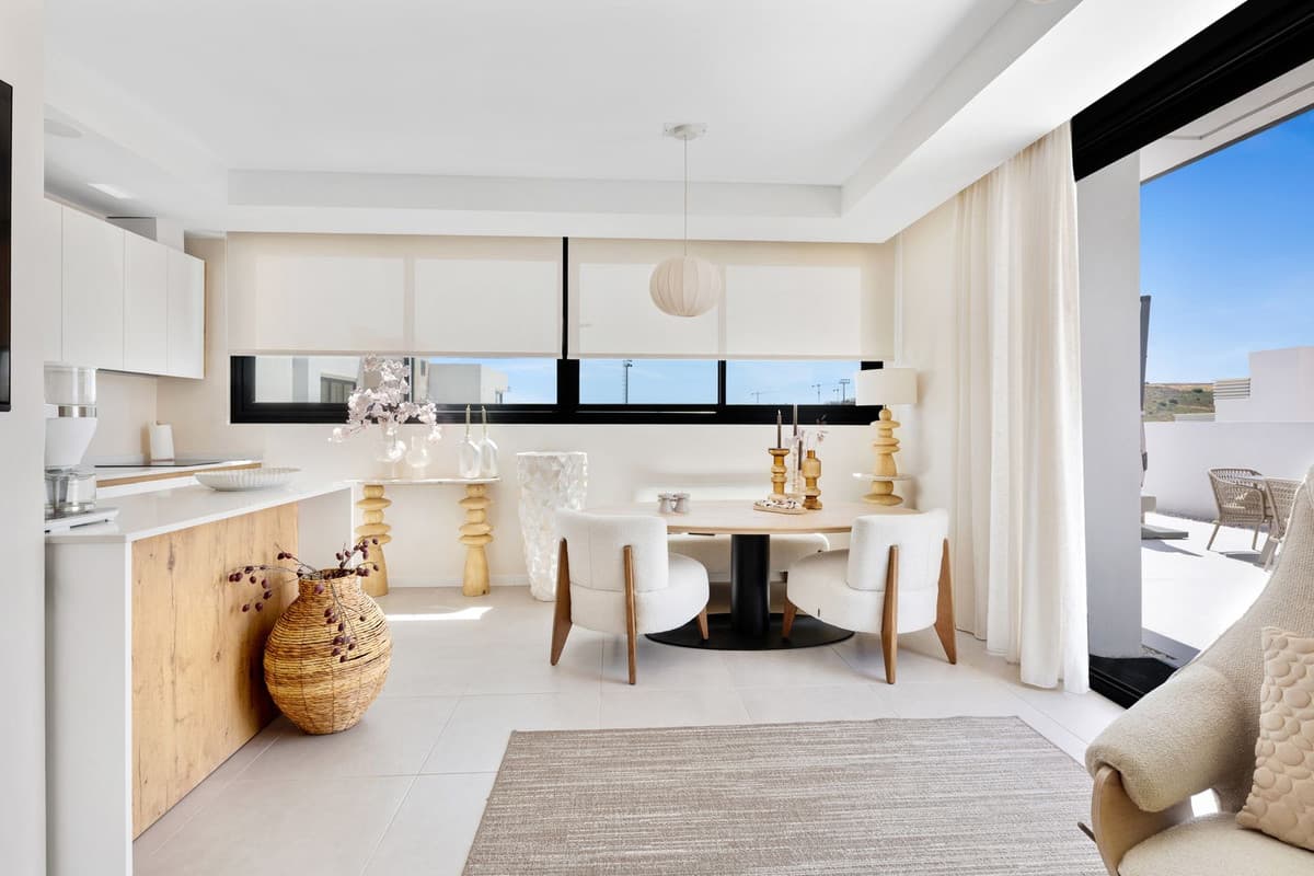 Penthouse in Estepona — photo 1 of 10