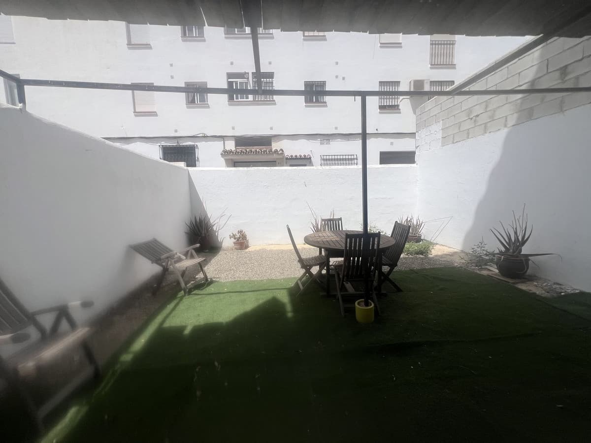 Semi-Detached House in Estepona — photo 2 of 10
