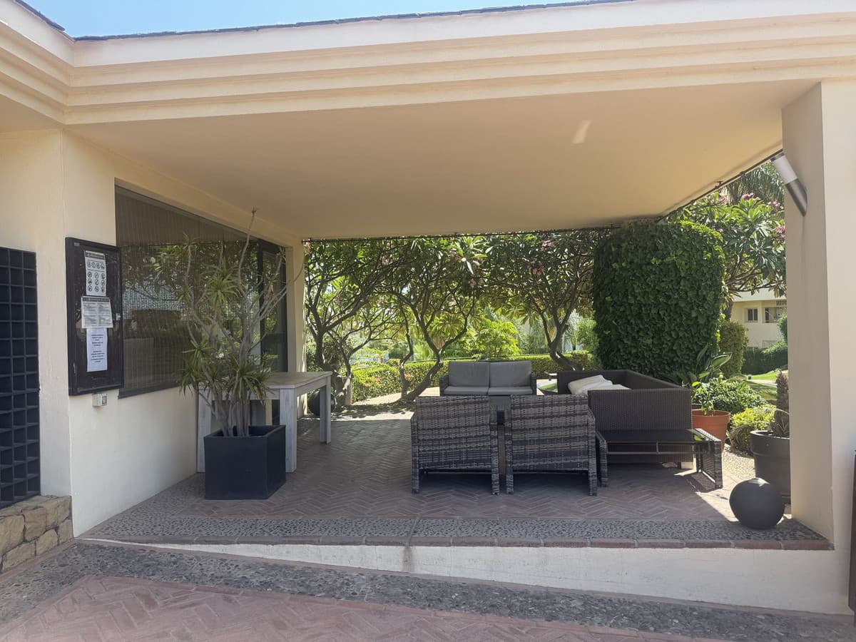 Ground Floor Apartment in Mijas Costa — photo 2 of 10