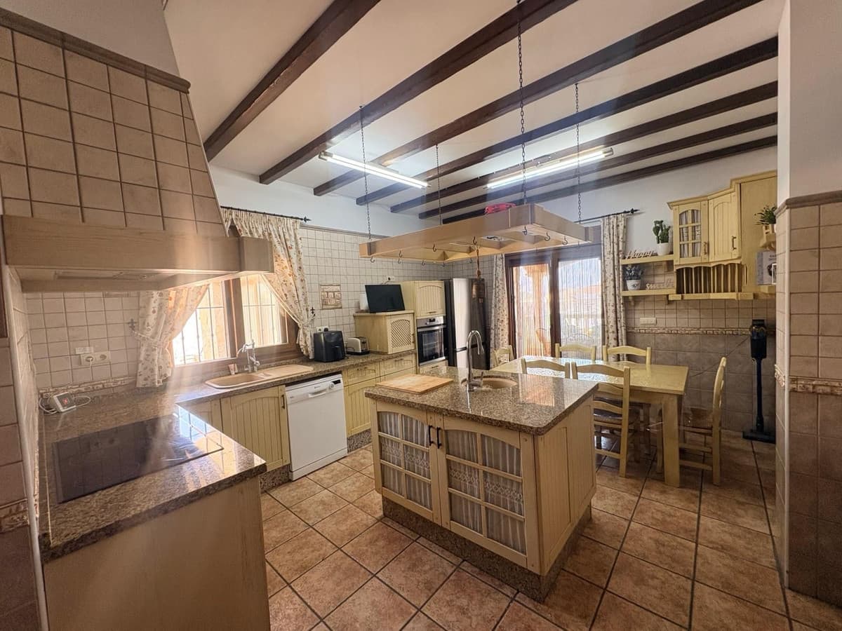 Detached Villa in Manilva — photo 6 of 10