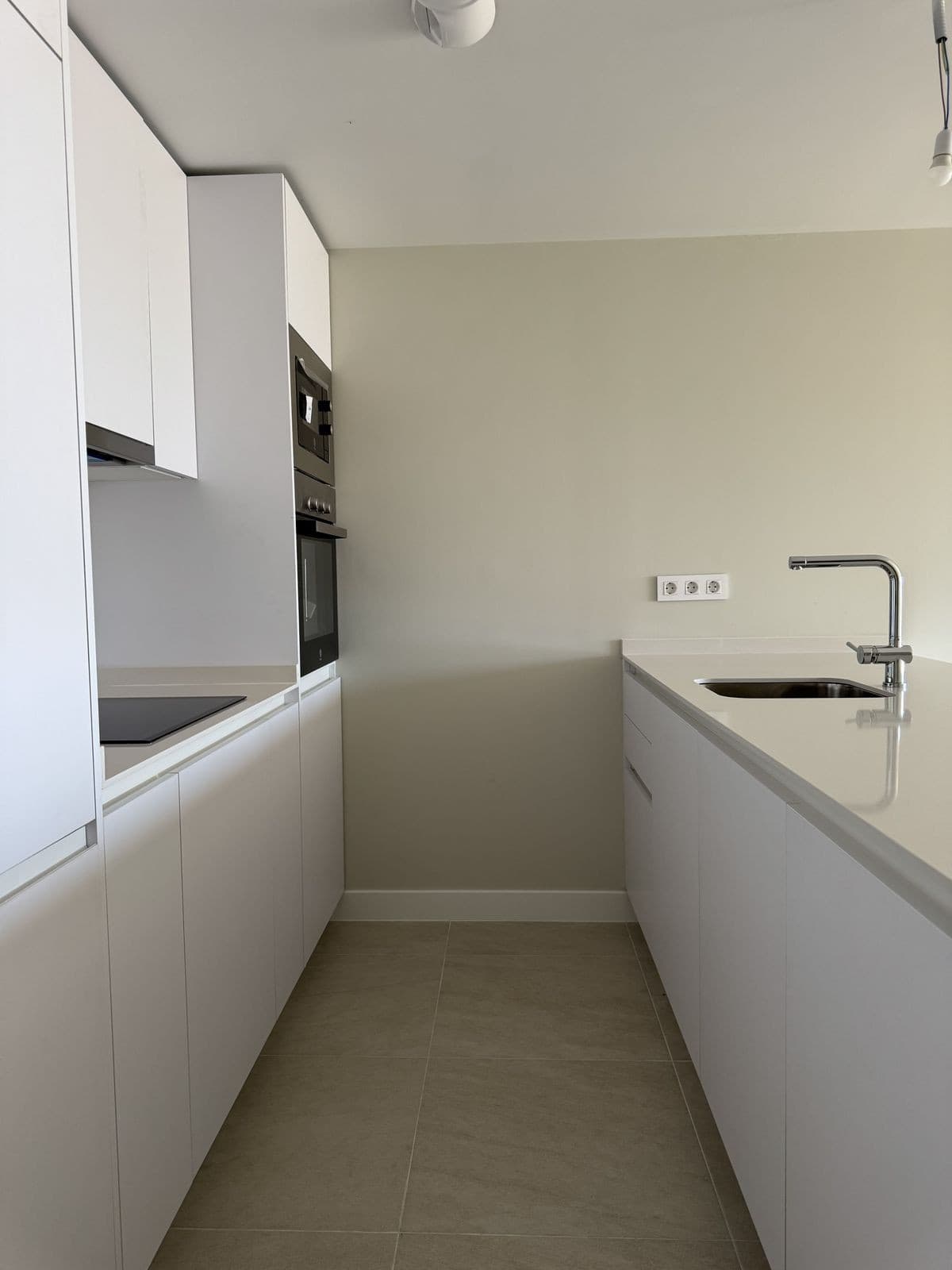 Middle Floor Apartment in La Duquesa — photo 10 of 10