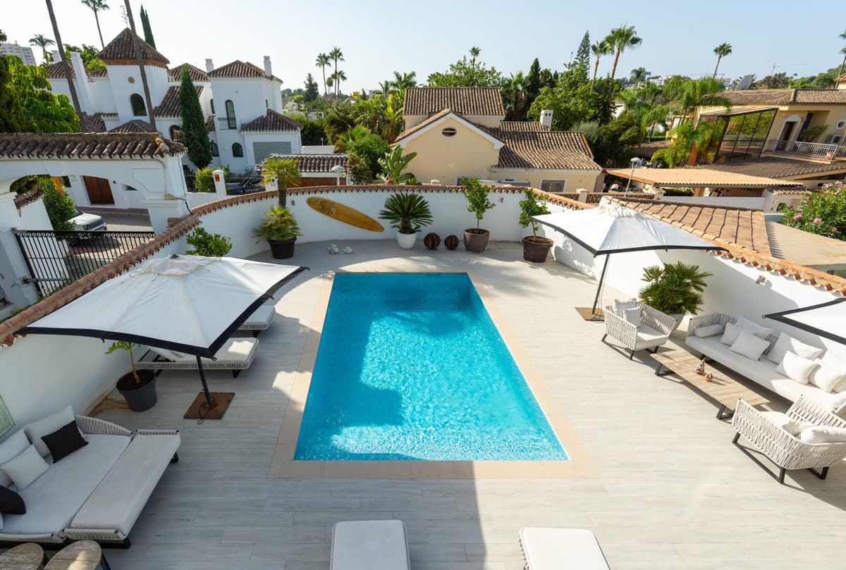Detached Villa in Nueva Andalucía — photo 4 of 10