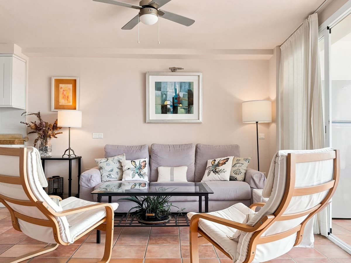 Top Floor Apartment in Montemar — photo 2 of 10