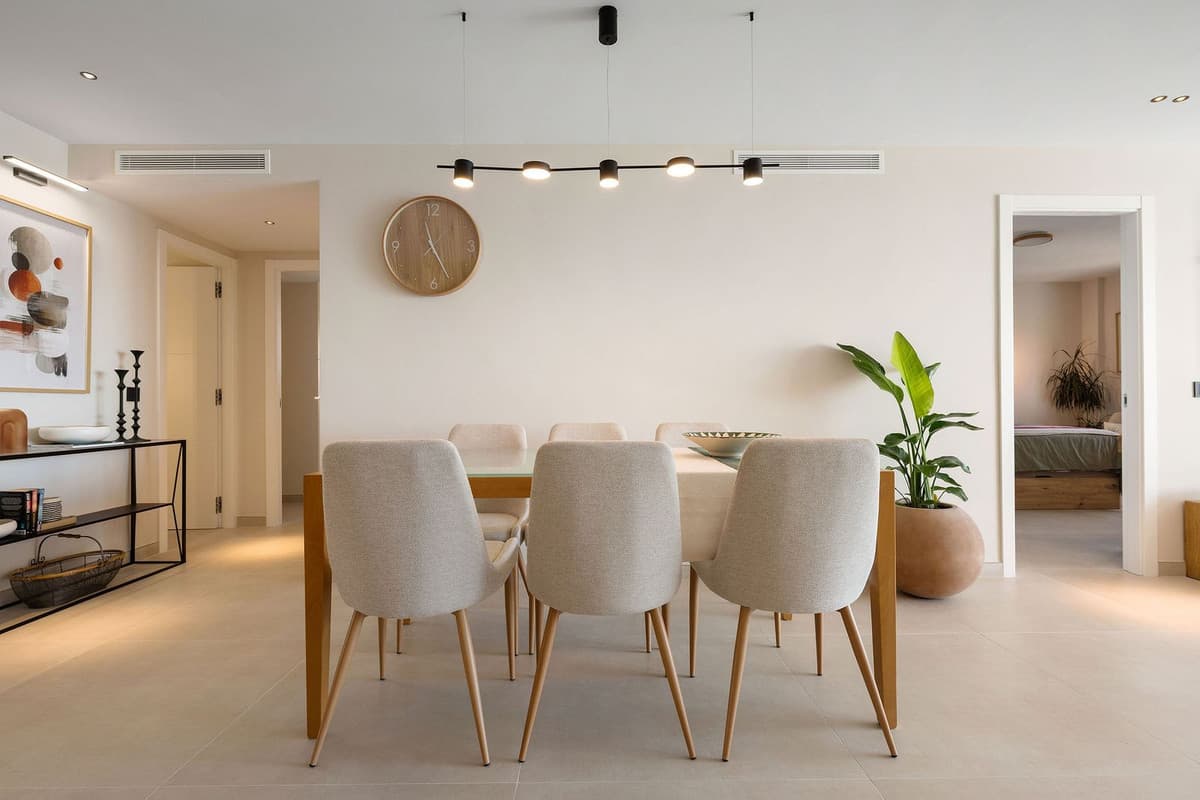 Middle Floor Apartment in Nueva Andalucía — photo 10 of 10