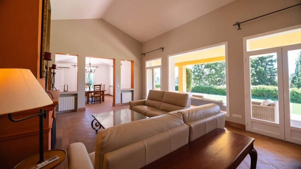 Detached Villa in Sotogrande Costa — photo 5 of 10