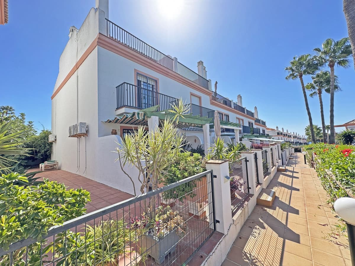 Townhouse in Cabopino — photo 6 of 10