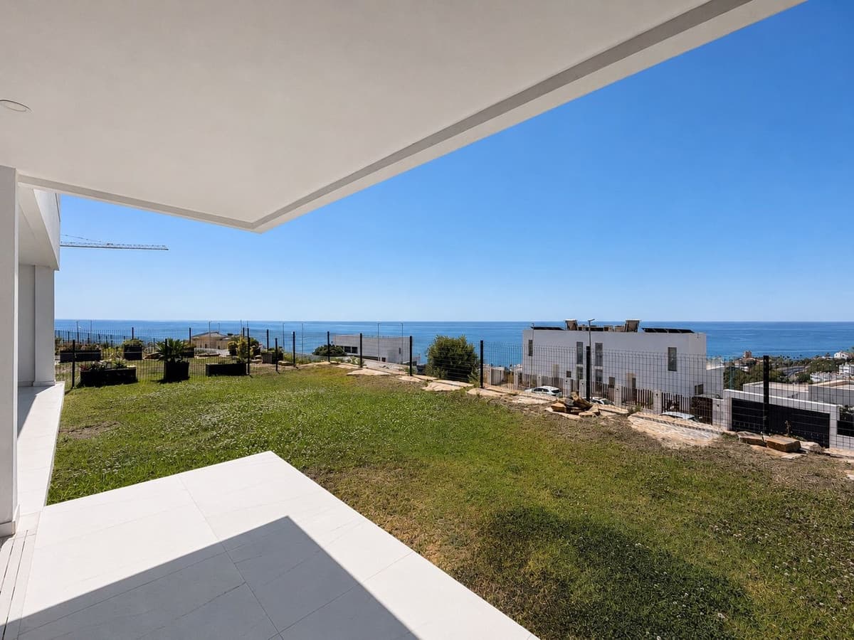 Ground Floor Apartment in Casares — photo 1 of 10