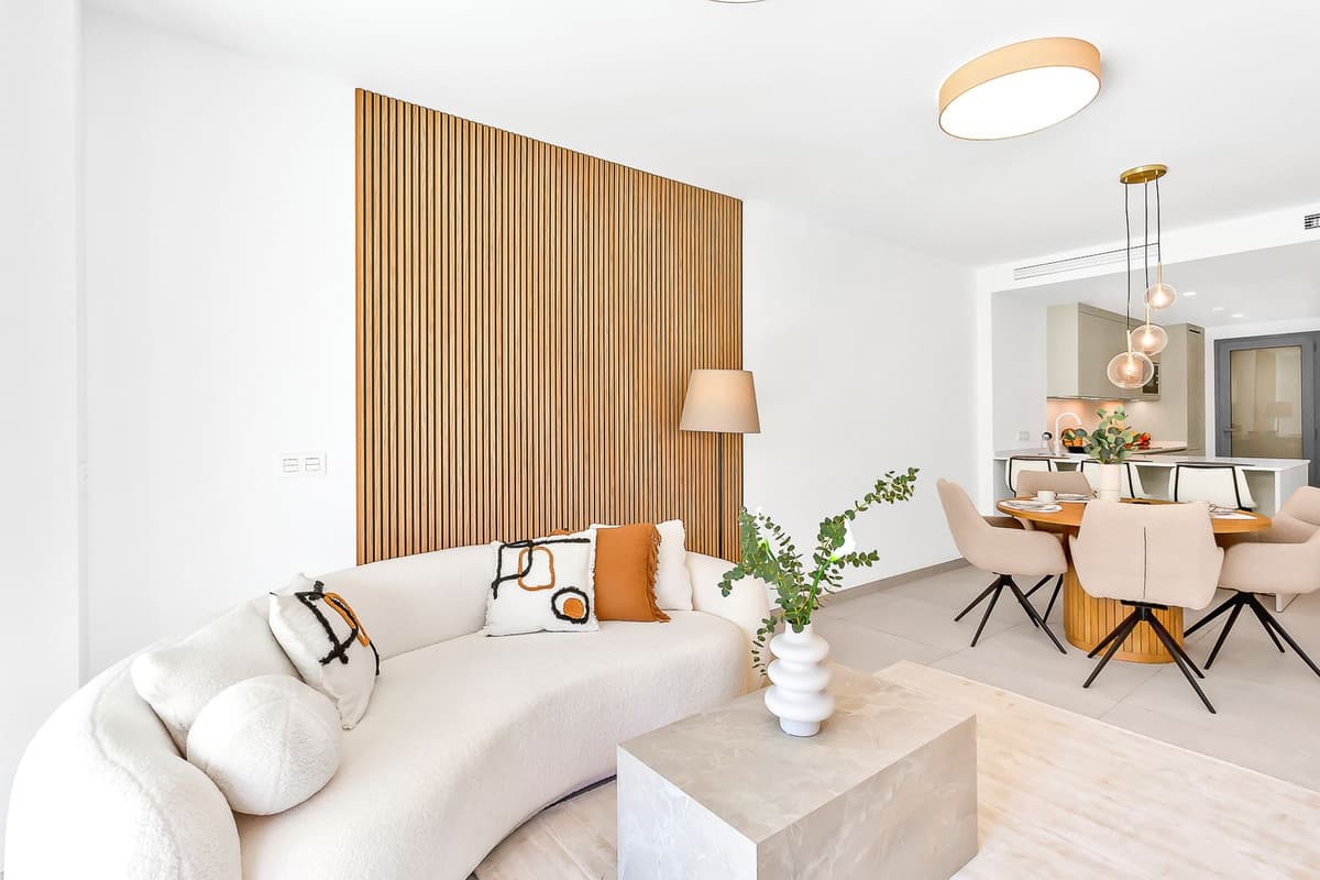 Ground Floor Apartment in Elviria — photo 2 of 10