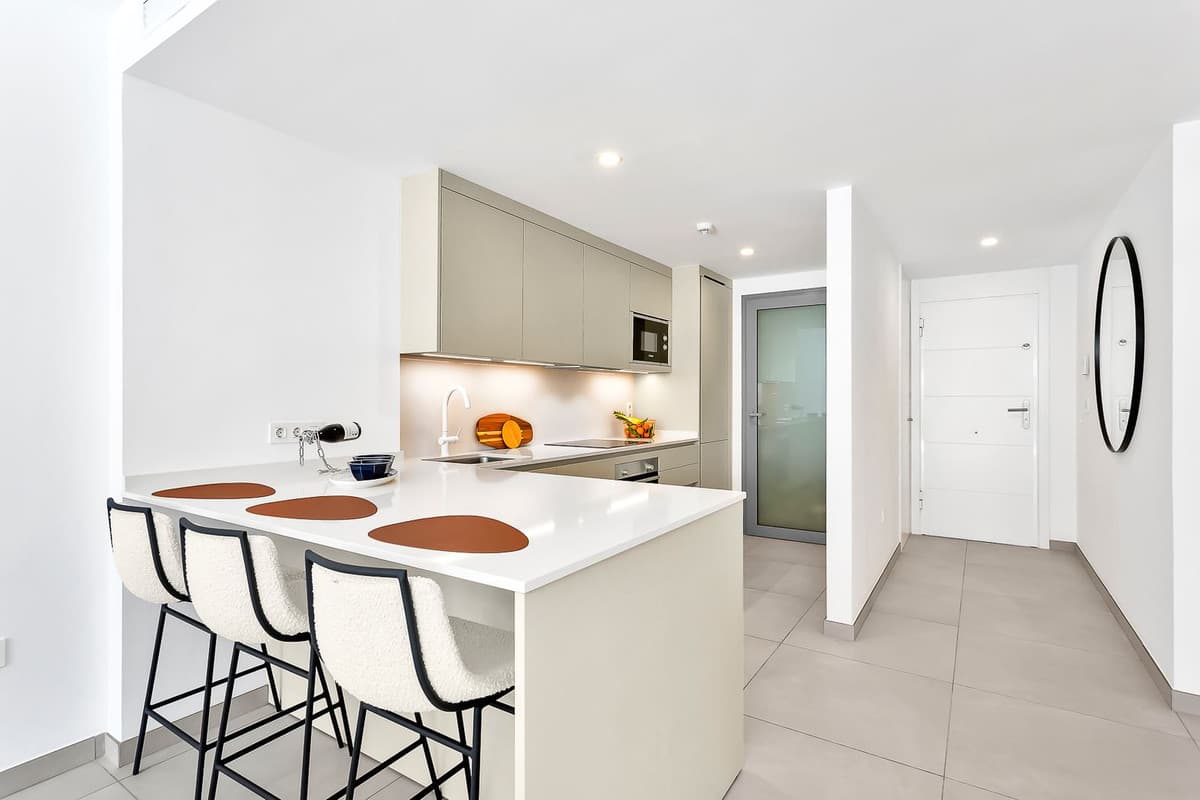 Ground Floor Apartment in Elviria — photo 7 of 10