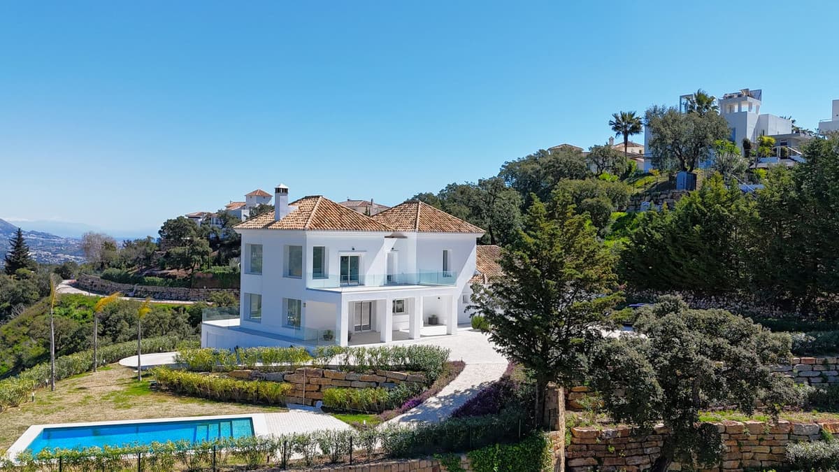 Detached Villa in La Mairena — photo 4 of 10