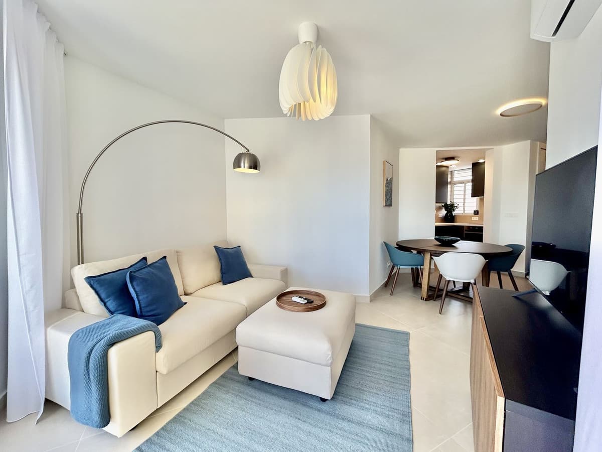 Middle Floor Apartment in Fuengirola — photo 6 of 10