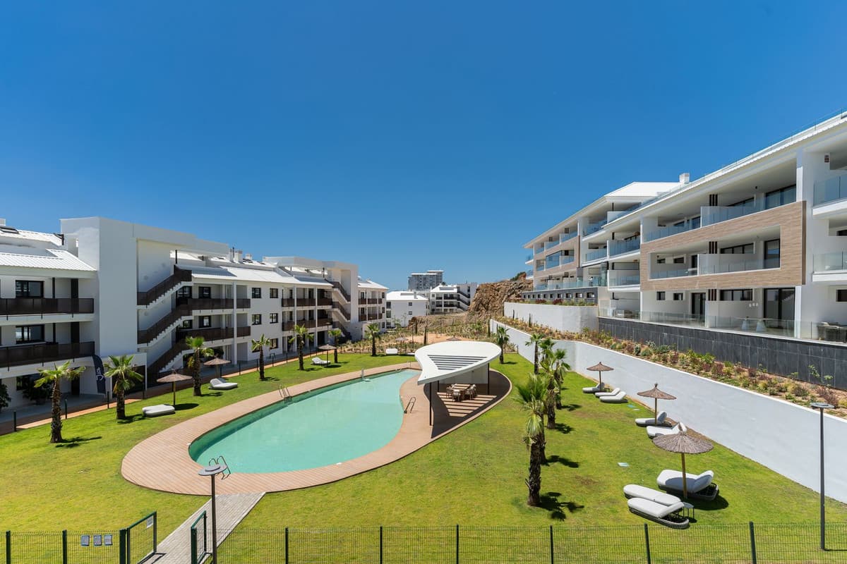 Middle Floor Apartment in Fuengirola — photo 1 of 10