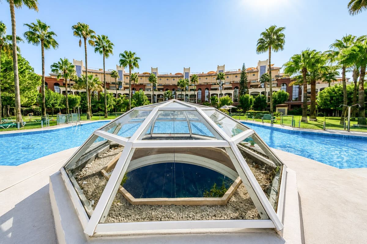 Middle Floor Apartment in Benalmadena — photo 1 of 10