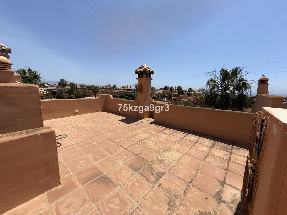 Townhouse in Mijas Costa — photo 9 of 10