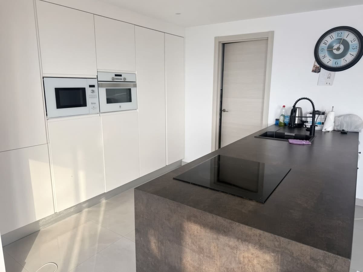 Detached Villa in La Duquesa — photo 9 of 10