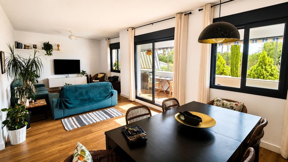 Ground Floor Apartment in Estepona — photo 2 of 10